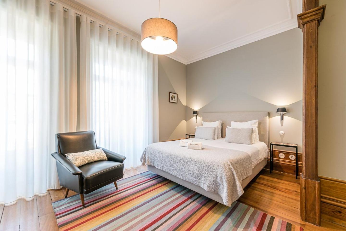 Guestready - Cedofeita Pool Suites OOporto Extérieur photo