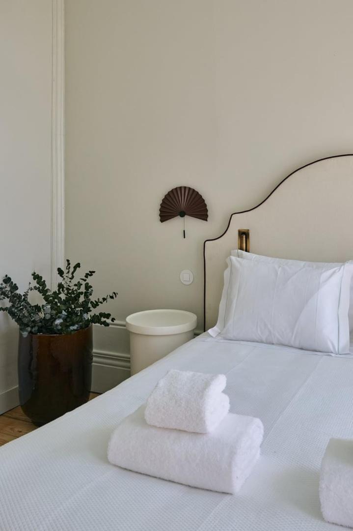 Guestready - Cedofeita Pool Suites OOporto Extérieur photo